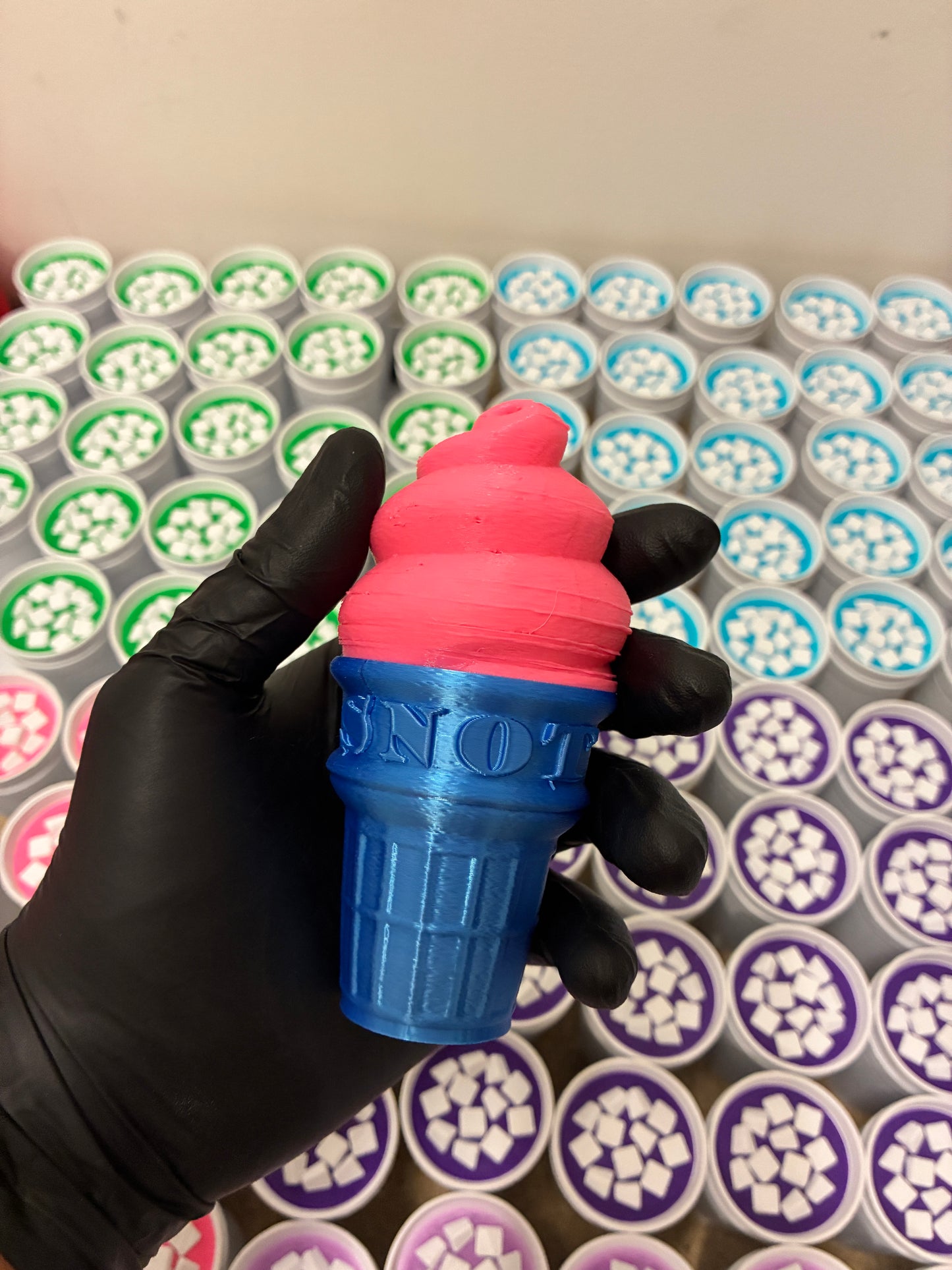 3.5 Ice Cream Screw Top Smell Proof Container